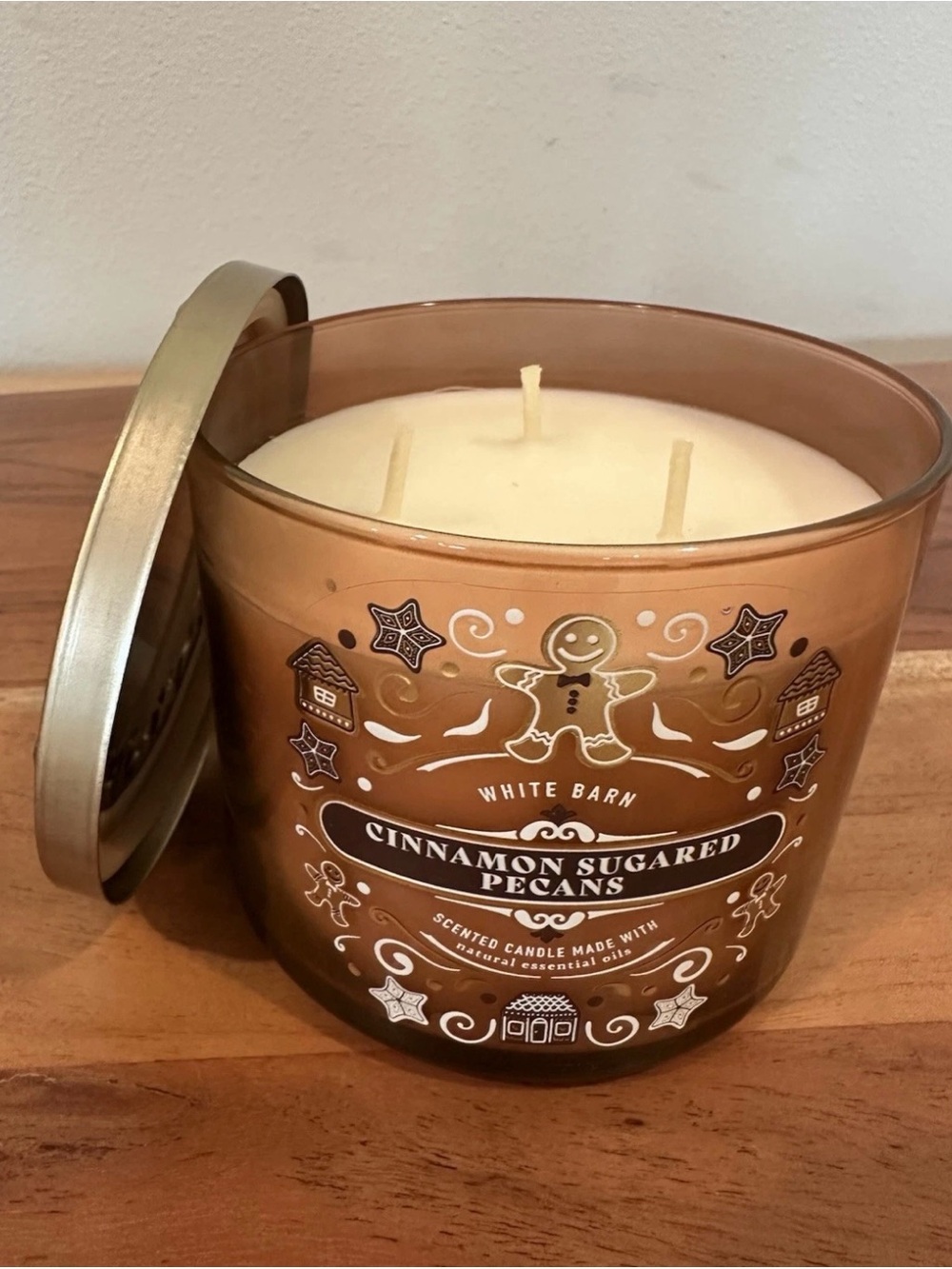 Bath & Body Works: 14.5 Oz 3-Wick Candle: Cinnamon Sugared Pecans